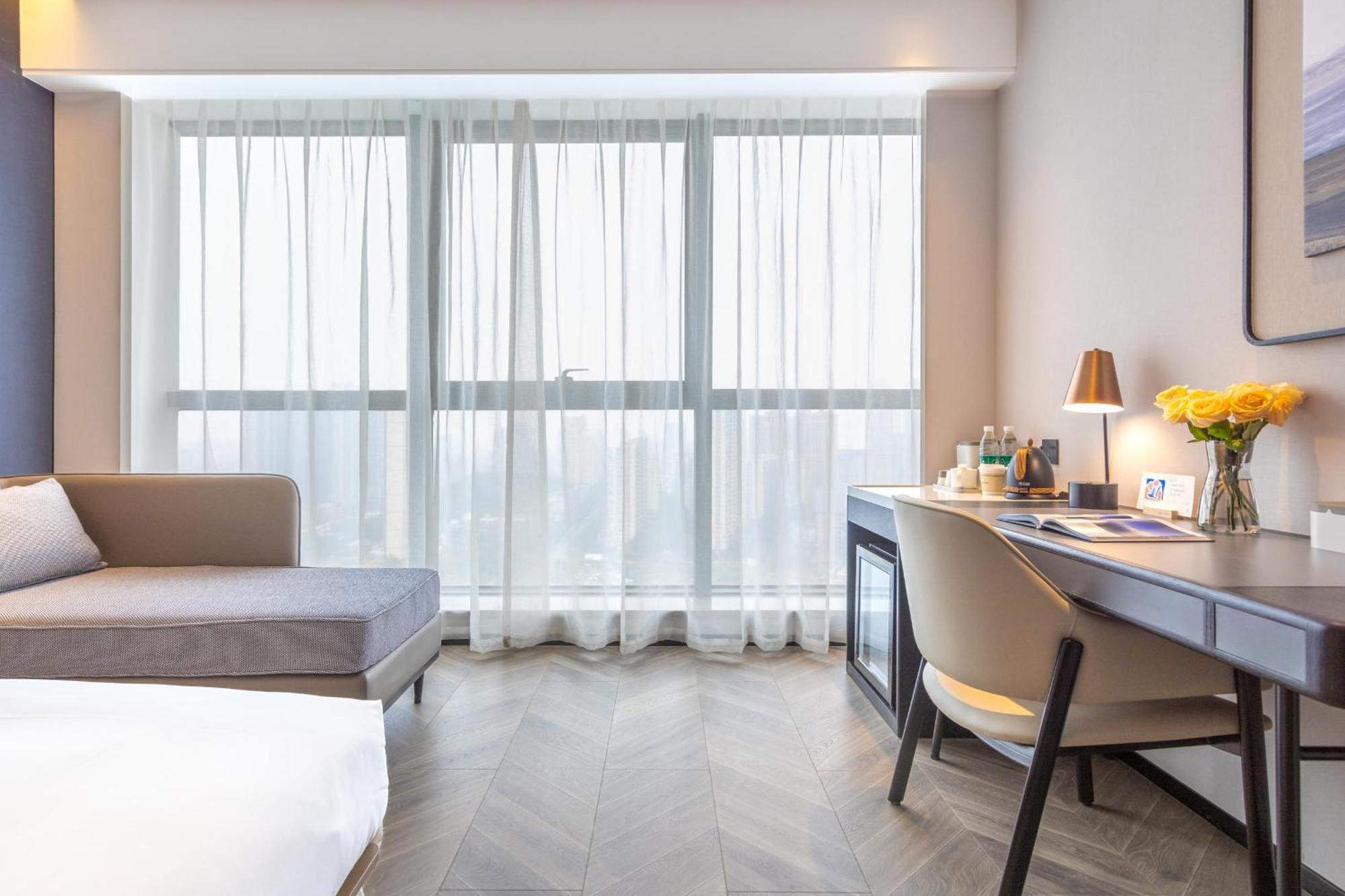 Atour Hotel Wuhan Chuhe Han Street Hongshan Plaza Zewnętrze zdjęcie